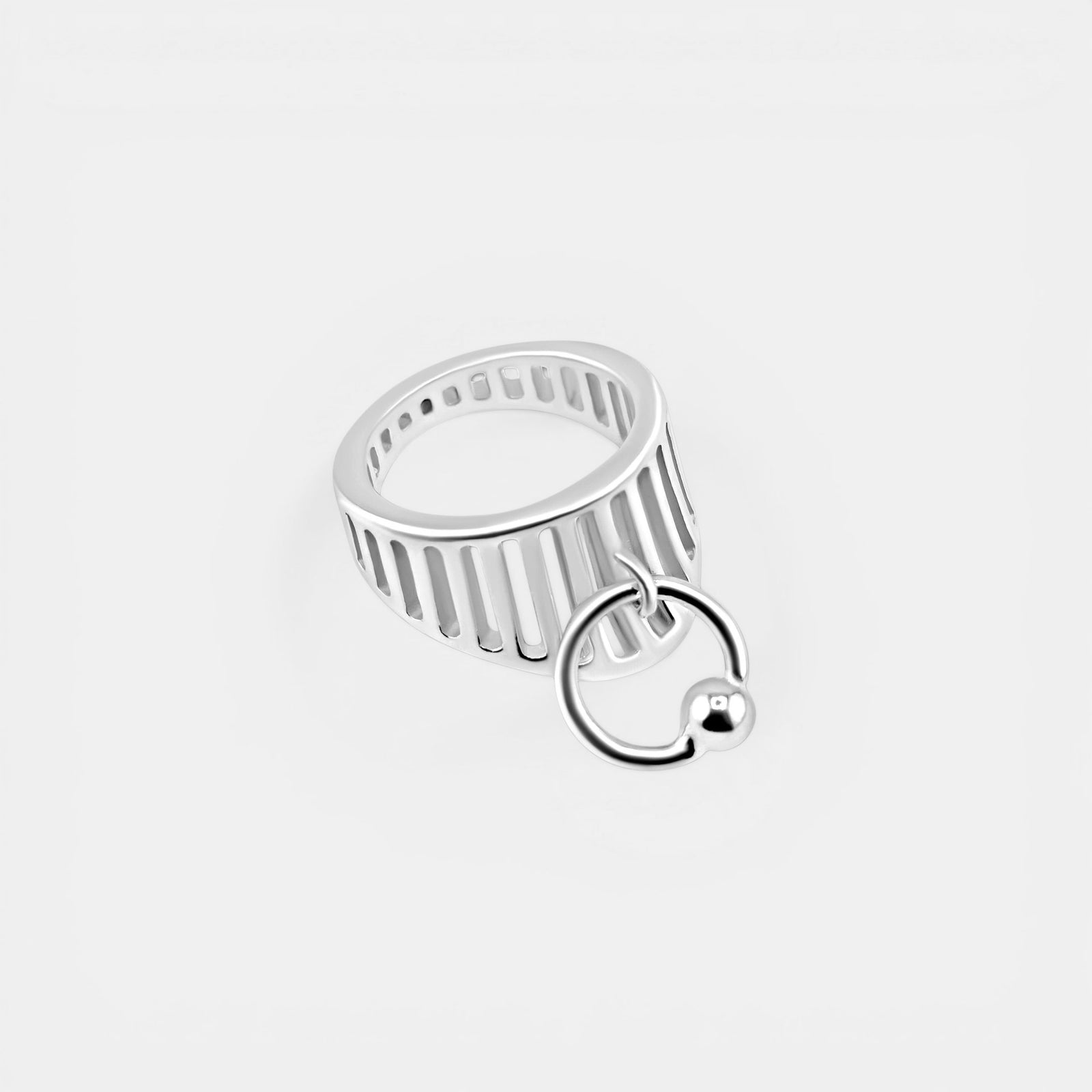 Half Caged Pierced Ring