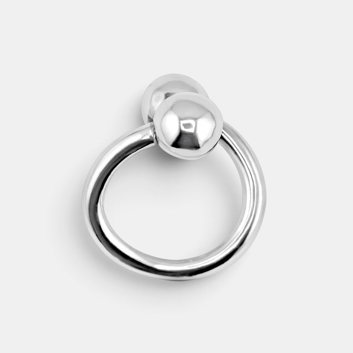annabel-b sculptural sterling silver 2Balls ring with two polished spheres in a diagonal design