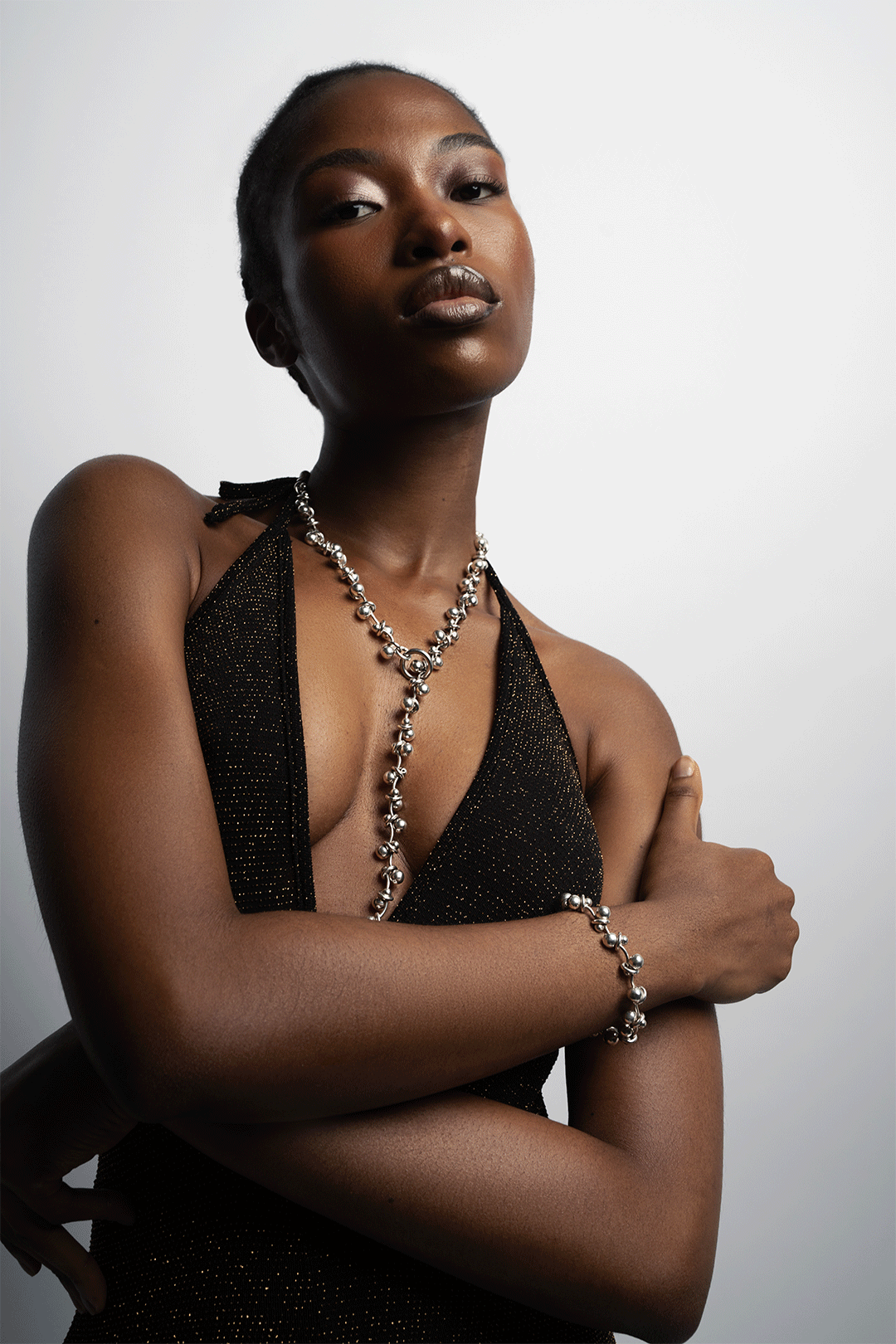 The BarBell Drop Necklace and Bracelet in silver